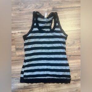 No boundaries, striped and lace tank top size large (11-13)